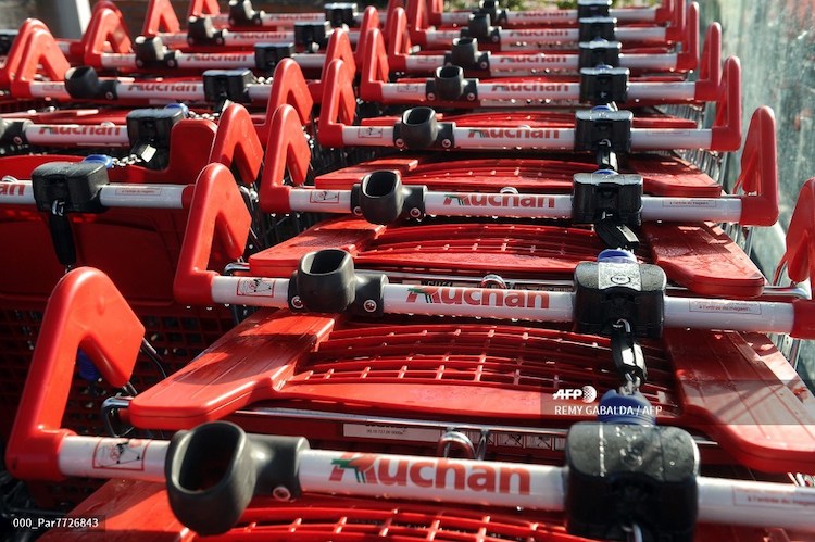 FRANCE-ECONOMY-CHRISTMAS-FEATURE