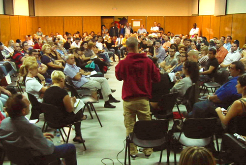 Afectados, les indignés