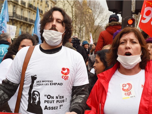 NVO – La Nouvelle Vie Ouvrière, le magazine des militants de la CGT, actualité sociale et juridique - Manifestation pour la grève nationale et unitaire dans les ehpad en France