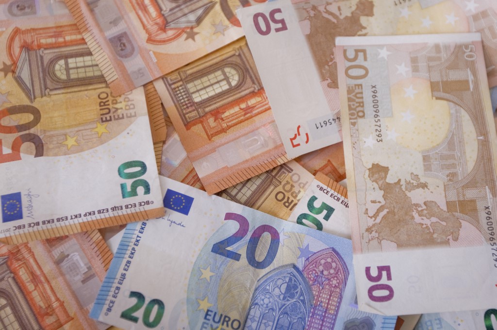 FRANCE - HAUTES ALPES - EURO CURRENCY ILLUSTRATION - ILLUSTRATION DE LA MONNAIE EURO