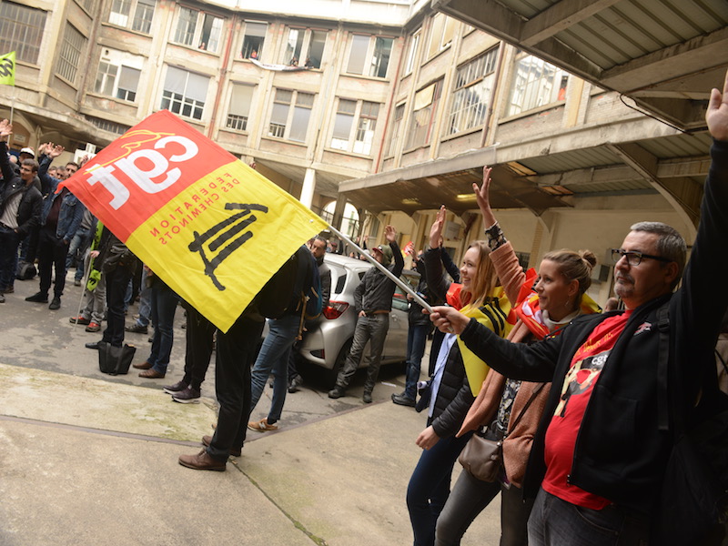 NVO, la Nouvelle Vie ouvriere, le magazine des militants de la CGT