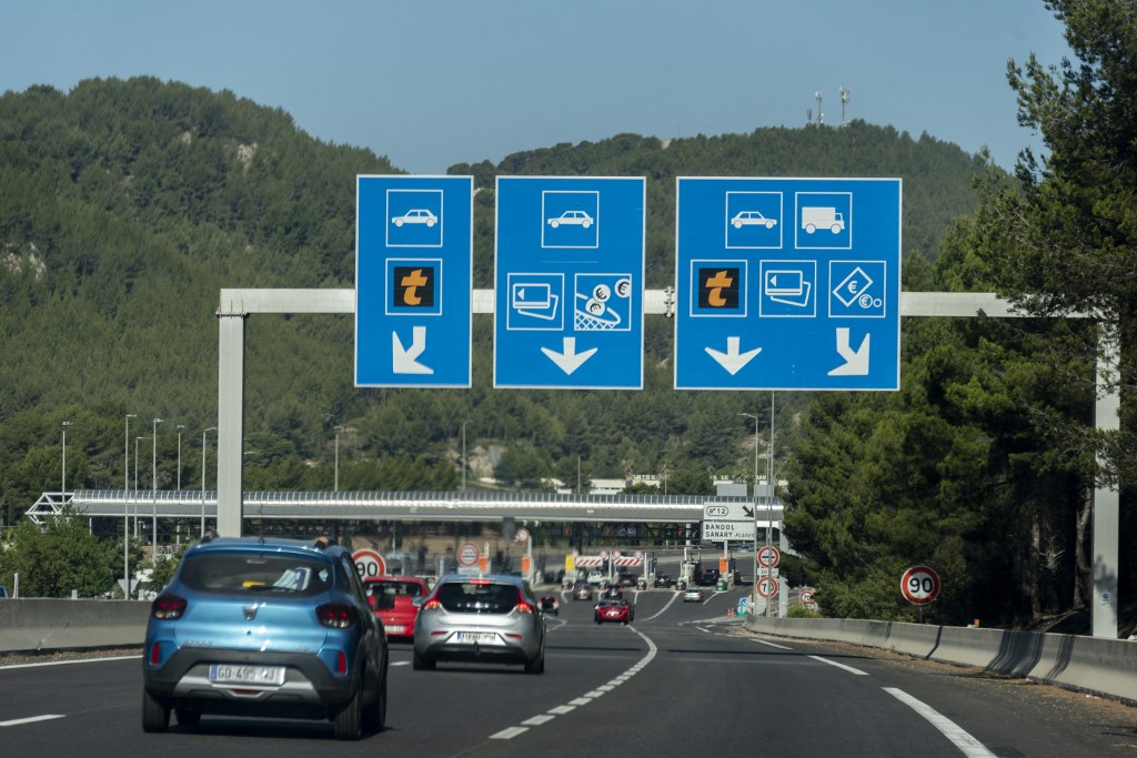 FRANCE - ILLUSTRATION - MOTORWAY