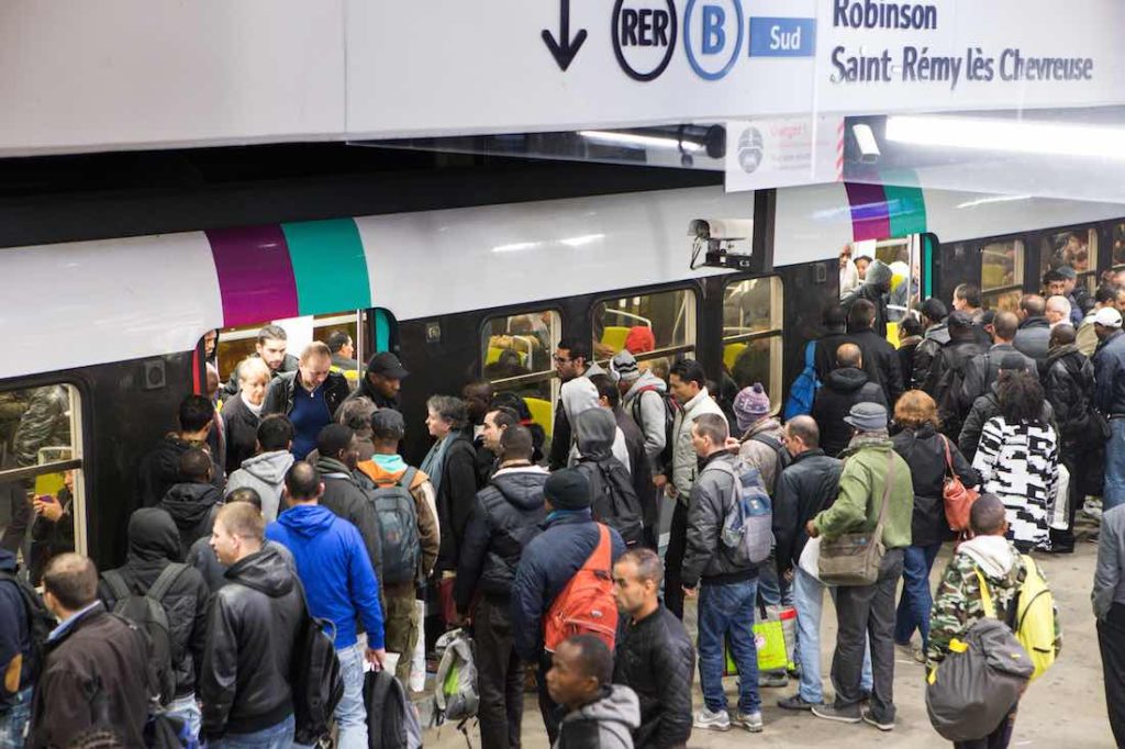 NVO, la Nouvelle vie ouvriere, le magazine des militants de la CGT