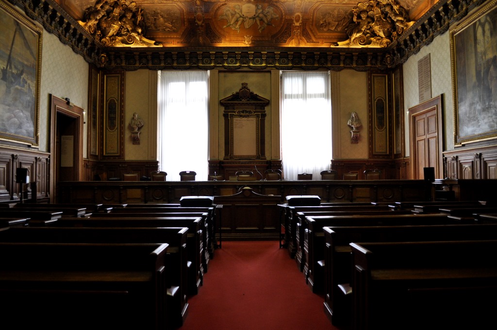 Tribunal_de_commerce_de_Paris,_grande_salle_d'audiance